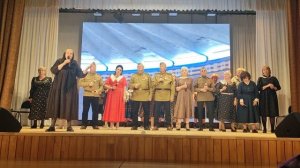 Ветераны из Казани показали в Кайбицах литературно-музыкальный спектакль «Поклонимся великим тем год