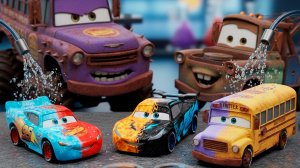 МУЛЬТИКИ ПРО МАШИНКИ 🚗 МОЛНИЯ МАКВИН И ГОРОД БЫСТРЫХ ТАЧЕК. БИТВА СТАЛЬНЫХ КОНЕЙ