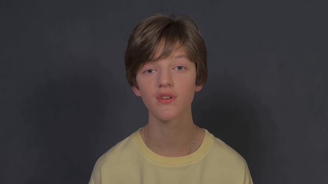 Марк Миловидов - Видео-визитка на русском