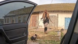 Алиса Неземная- НЕМНОГО ПРОГУЛЯЛИСЬ С ЛЁВОЧКОЙ