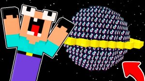 НУБ ЗАТРОЛЛЕН НЕВИДИМЫМ ПРО Майнкрафт, но Нубик и Планета из Тик Тока в Космосе