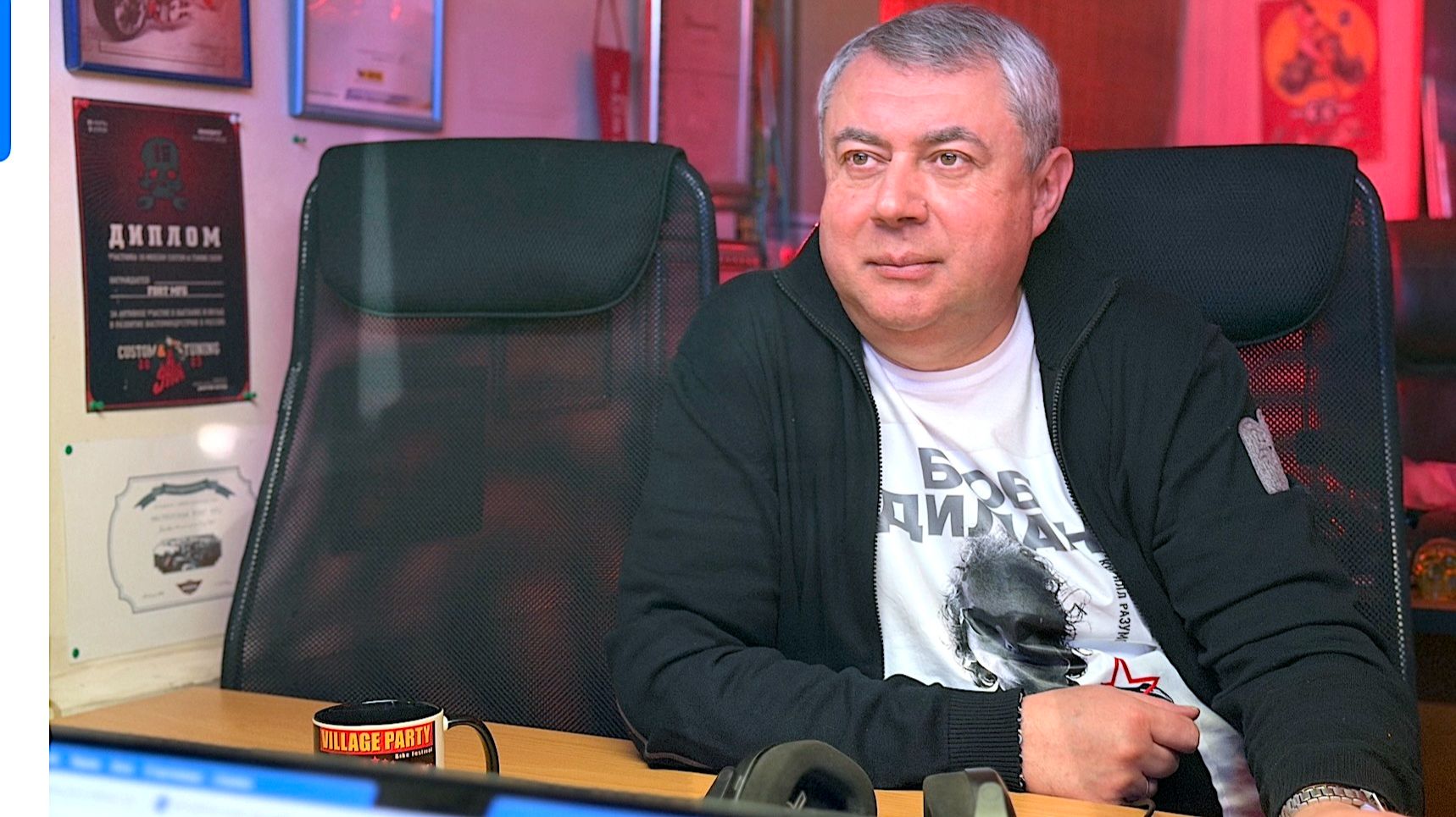 Boв Dylan в СССР. В студии автор книги, Кирилл Разумов.