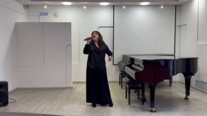 Манжело Анна. Муз. и сл. А.Петряшевой  «Услышь меня, солдат»