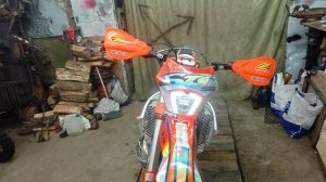 Звук и запах 2т мотоцикла. Хэнджан z300 2t