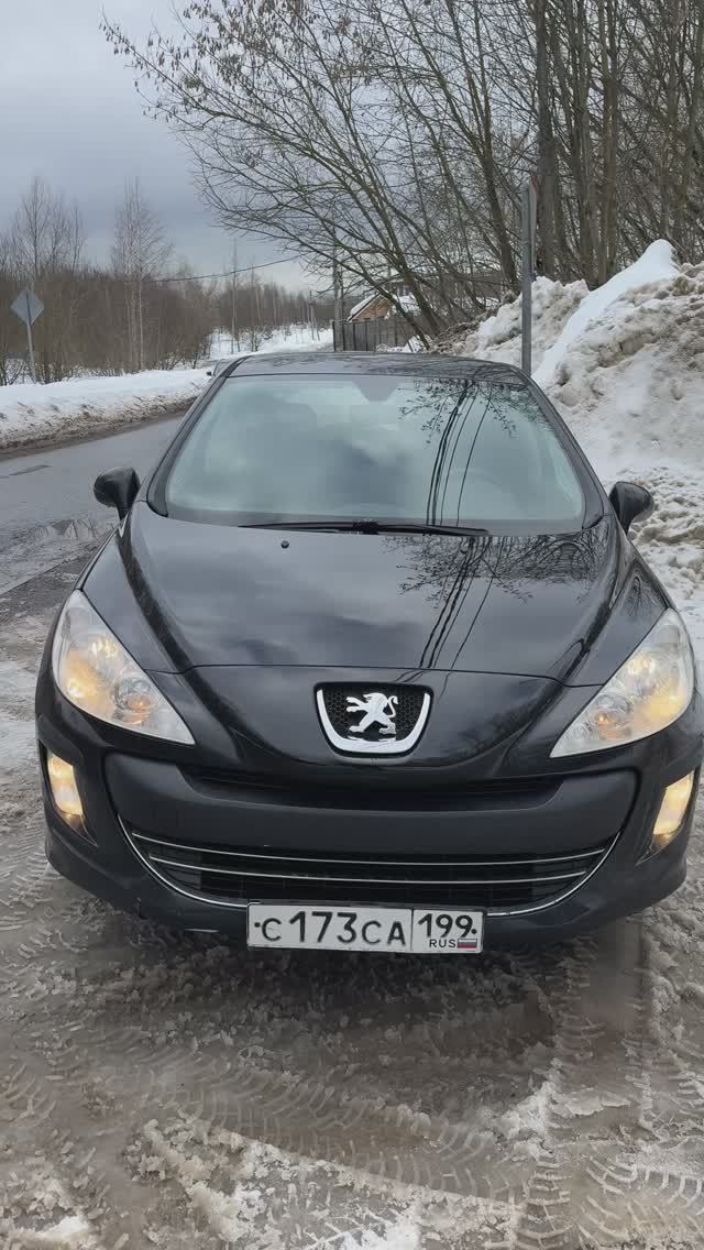 Пежо 308 черный хэтчбек