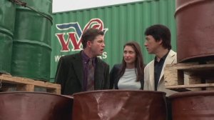 Медальон: Эдди, Артур и Николь пробрались на корабль