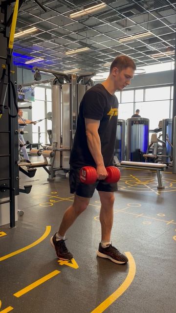 Румынская тяга в ножницах со скручиванием корпуса