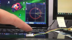 Оптический сенсор - реагирует на нажатия и наклоны