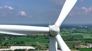 Minimal techno with a hypnotic atmosphere