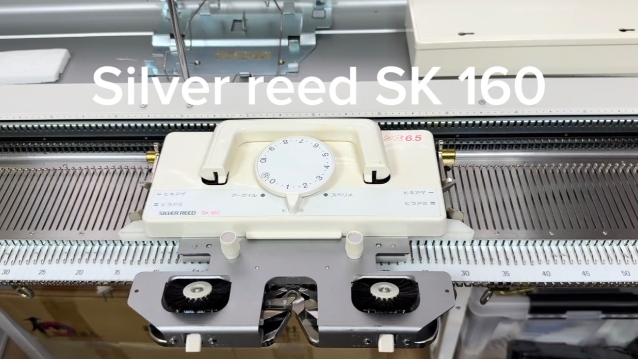 Для Юли Silver Reed SK 160 вязальная машина 4 кл тел 89153201139