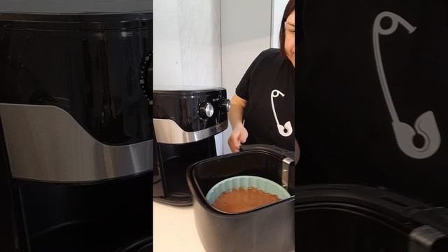 3.03 ШОКОЛАДНЫЙ БРАУНИ (НОВИНКА)