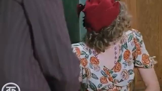 Манька Облигация. Сцена задержания из фильма _Место встречи изменить нельзя_ (1979) (360p)