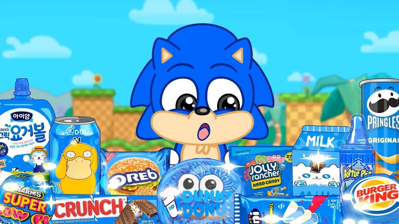 СОНИК ПРОБУЕТ РАЗНЫЕ ВКУСНЯШКИ! АСМР МУКБЭНГ ВИДЕО! СИНИЙ ЕЖ! ПОЕДАНИЕ ЧЕЛЛЕНДЖ! РЕАКЦИЯ! 🦔