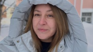 Духовные люди должны быть бедными. Ну да, конечно)