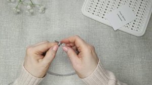 Соединение вязания вкруг шапка с пипкой