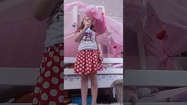 1000011531.mp4 смотреть онлайн