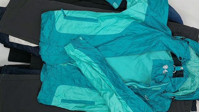 Микс одежды для трекинга и акт. отдыха 