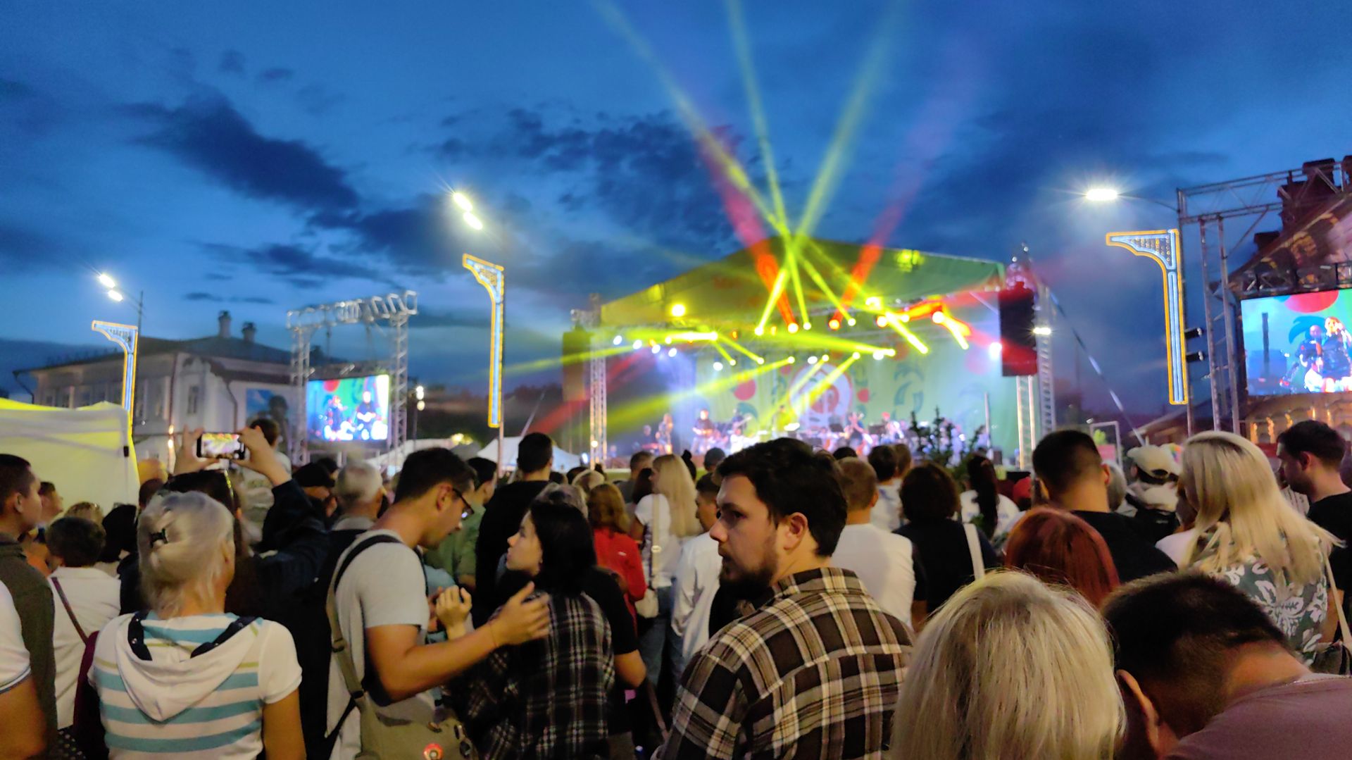 СИМФОНИЯ В ДЖИНСАХ рок-хиты _Часть 8 🌆✨Концерт в честь дня города Минусинска #party