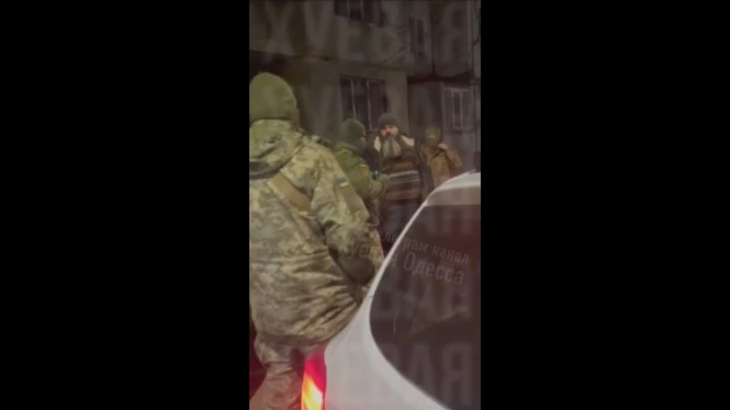 В Одессе мобилизовали батюшку