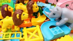 Используем конструктор Лего, с животными, строим им домик для детей. #дети #видеодлядетей