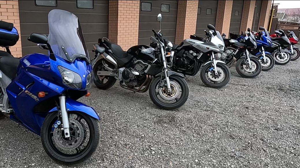 МотоАльфа Разгрузила Партию Мотоциклов Из Европы. Www.motoalfa.ru