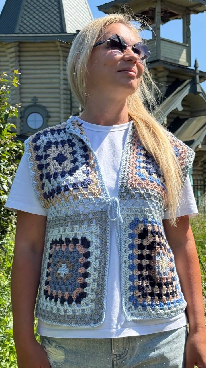 ОБЗОР КАРДИГАНА ИЗ ОСТАТКОВ ПРЯЖИ КРЮЧКОМ