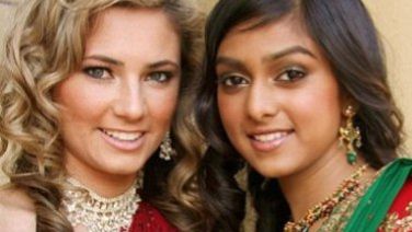 п В ИНДИЮ с ТОБОЙ автор музыки, слов Влад.Семенов (Владимир), исполняет Мила Семенова (Людмила)