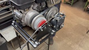 Центробежное сцепление + вариатор + реверс редуктор