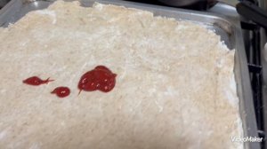 Готовлю пиццу. Немного погуляла