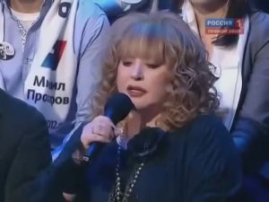 ЖИРИНОВСКИЙ__ЛИЧНО__ДАЛ__ПУГАЧЕВОЙ__ЗА__ЩЕКУ__ПОДЕРЖАТЬСЯ__