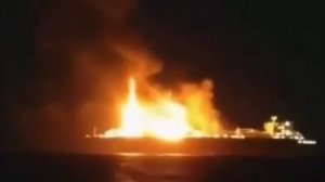 "Неизвестные дроны" атаковали российский газовоз "Arctic