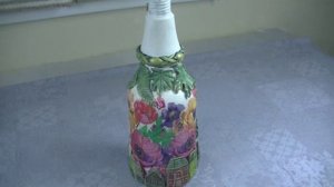Вдохновение : декор пластиковой бутылки своими руками .