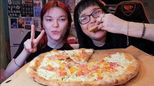 Мукбанг | Пицца Карбонара бесплатная | Обжор Асмр