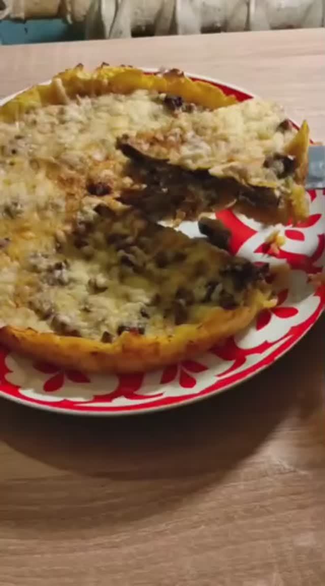 Такой грибной пирог без теста вам точно понравится 🍄🟫