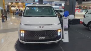 Hyundai Staria  2026 обзор