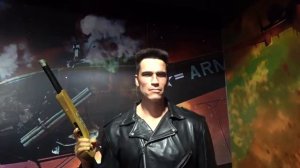 Самый лучший парк развлечений Восковых фигур и Музей иллюзий СУПЕР аттракционы для детей [get.gt]