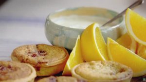 30 мин. Рагу из свинины с пастой пенне. Десерт. ПЕРЕВОД. Джейми Оливер