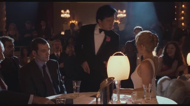 Смокинг: Джимми выступил вместо Джеймс Брауна