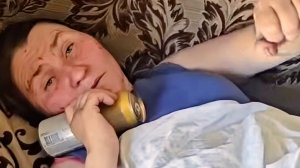 ПЬЯНЫЙ БРЕД АНИ/ЖИЗНЬ БЕЗДОМНЫХ НА ПРИРОДЕ #бомжи #бездомные #сочи #катясочи #выживание #алеуты #топ