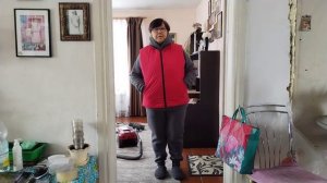 Посадила томаты. 🍅 Купила жилетку.