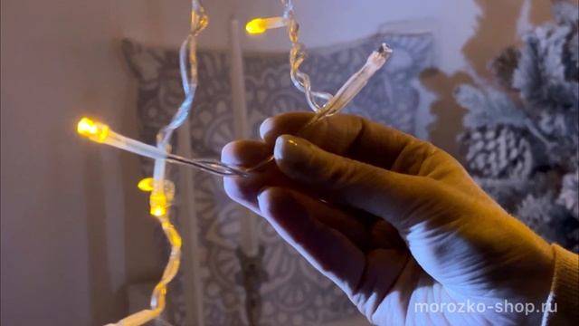 Светодиодная бахрома Quality Light 3.1*0.5 м, 150 желтых LED ламп, белое мерцание, PIL150BLW-10-2Y