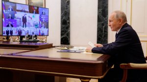 Путин принял участие в открытии новых образовательных учреждений в российских регионах