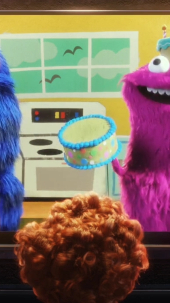 Танцы до сна: Дениска и дед зажигают, пока мама не видит. Монстры на каникулах 2