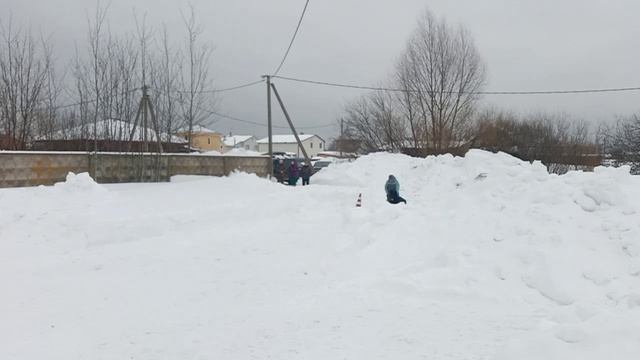 4.  выражено/перв YUNGAR V. WALD HOUSE (Team Zilber Wasserfall Haron – TZW Yu-Hinata)