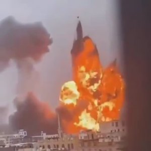 Иран нанёс удар по нефтеперерабатывающим заводам Кувейта.