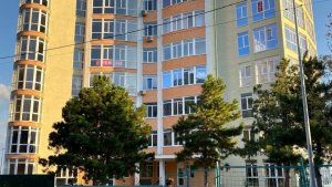 Обзор 2- комнатной квартиры на продажу в Ялте, ул. Авроры 110