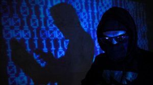 Мошенники активизировались перед 8 Марта: новые схемы аферистов