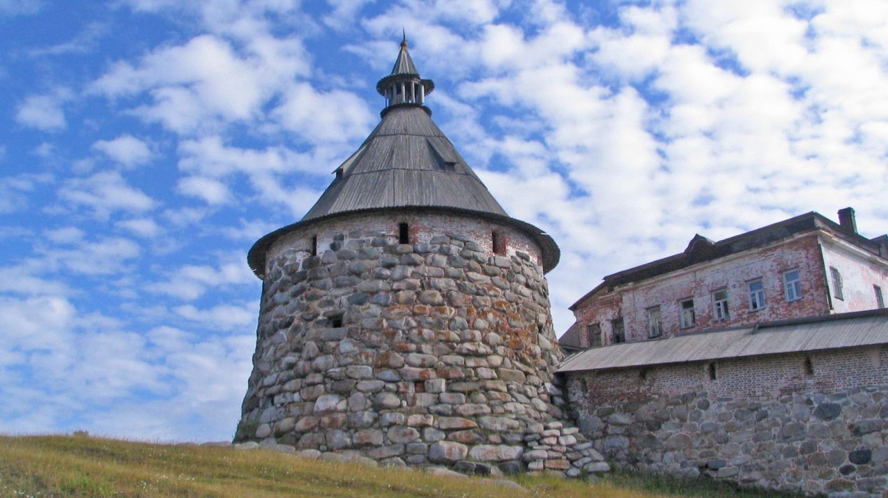 «ПО БЕЛОМУ МОРЮ – К СОЛОВКАМ! Чистое православное сияние Соловецких островов» 2006 год