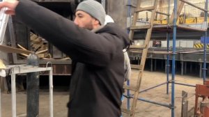 Монтируем защиту от падения