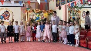 Песня "Вот мы какие!" Группа №8 "Знайки"